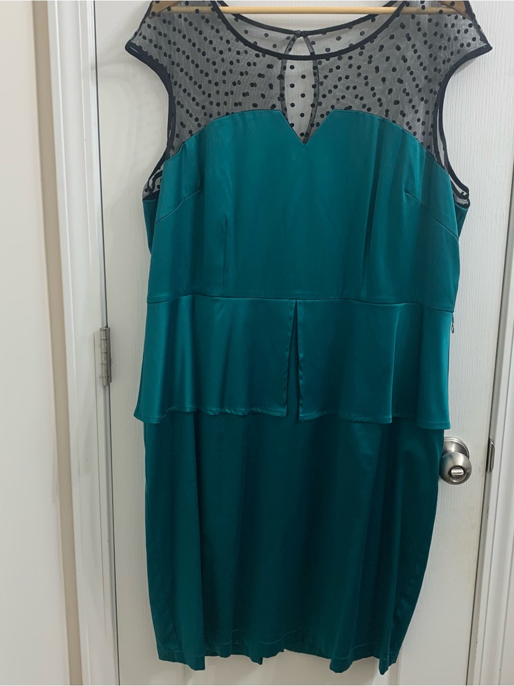 Steve Harvey Emerald Satin Cocktail Dress with Sheer Polka-Dot Yoke Plus Size 2X